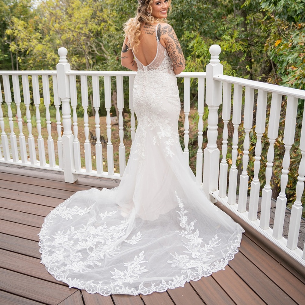 Essence of Australia Wedding Dress